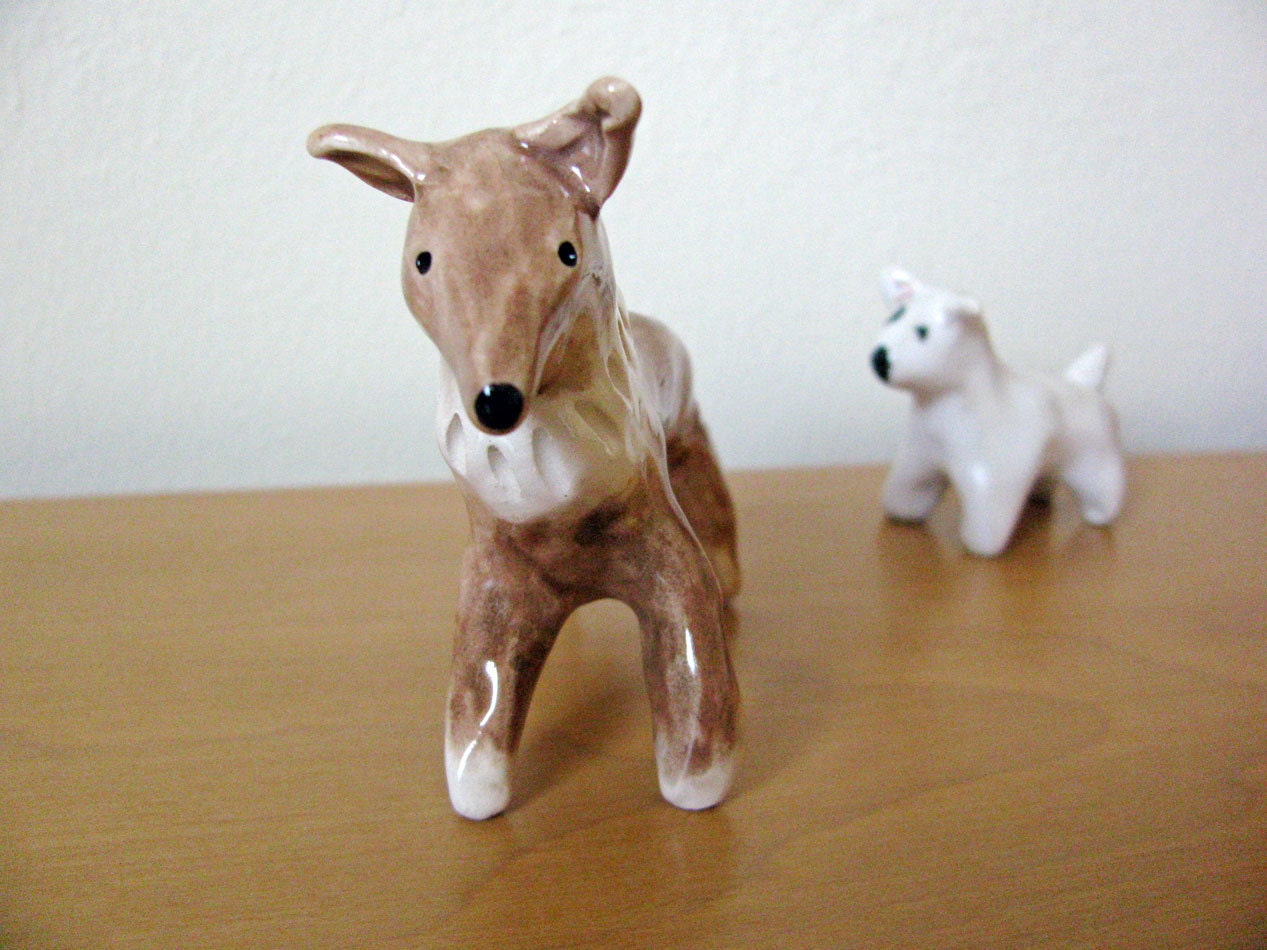 Collie Dog Sculpture