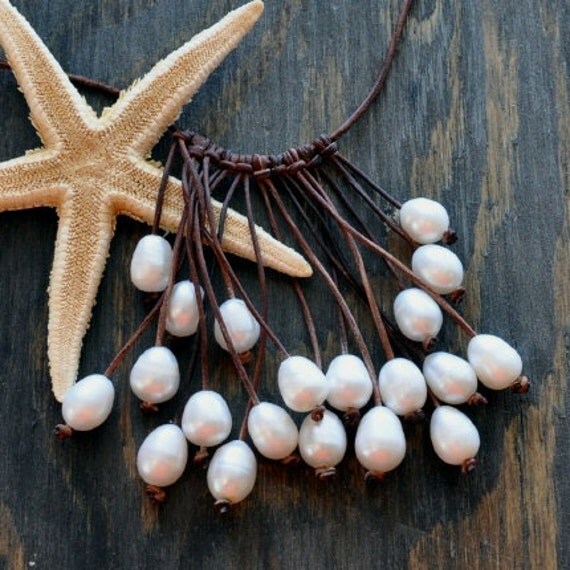 Pearl and Leather Necklace Jewelry Anemone