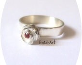 Silver gemstone rose ring