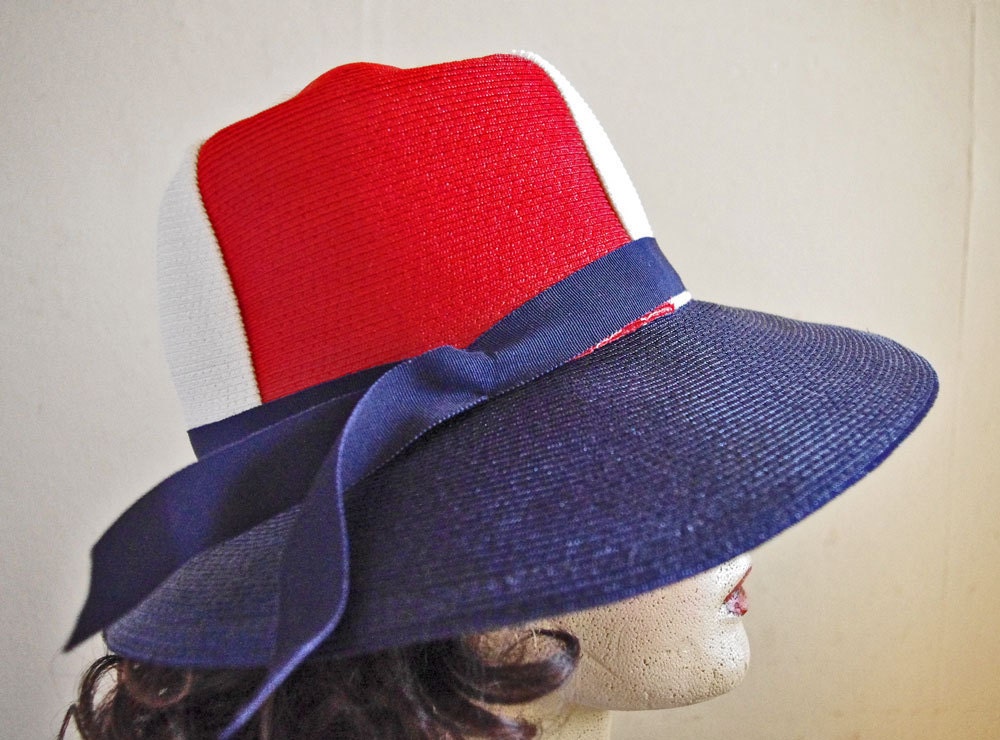1960's Red White and Blue Summer Hat - Sweet