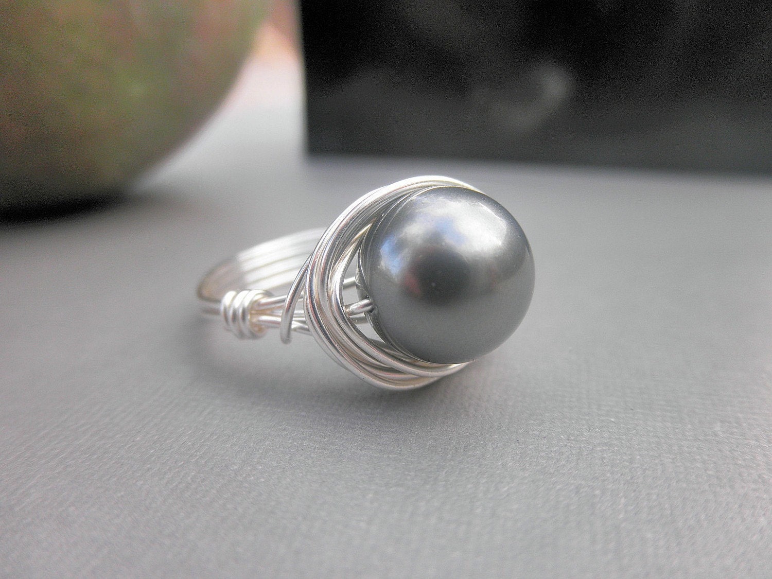 Wire Wrapped Ring . To Oder - Swarovski Pearl, Dark Grey, Grey, Gray, Bright,  Night, Simple, Cute, Classic, Romantic, Lovely