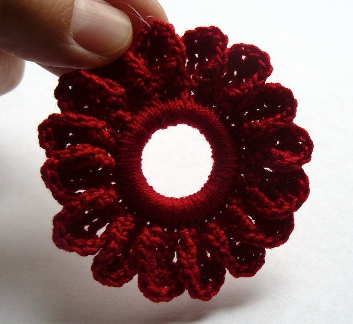 Crochet Christmas Ornament -- Red Flower