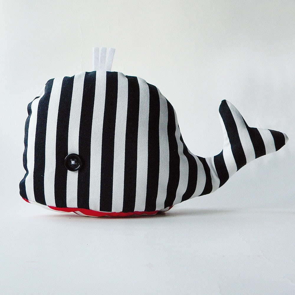 Helmut the whale - Handmade in Italy
