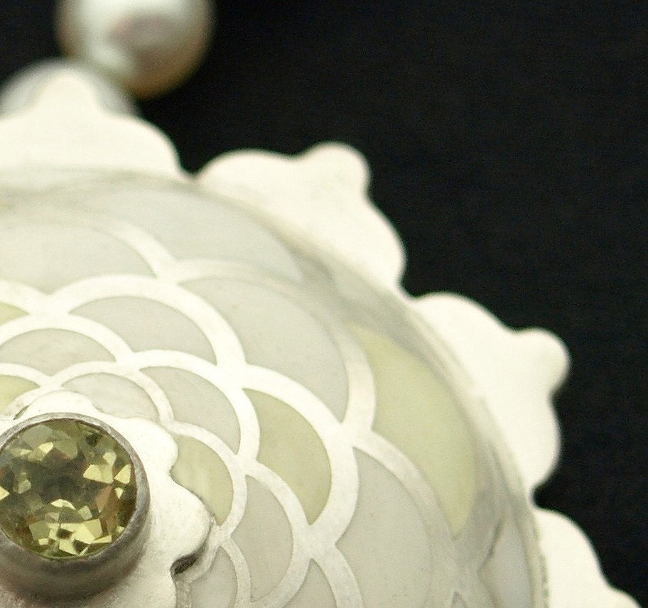 Silver Domed Flower Pendant Citrine and Pearls