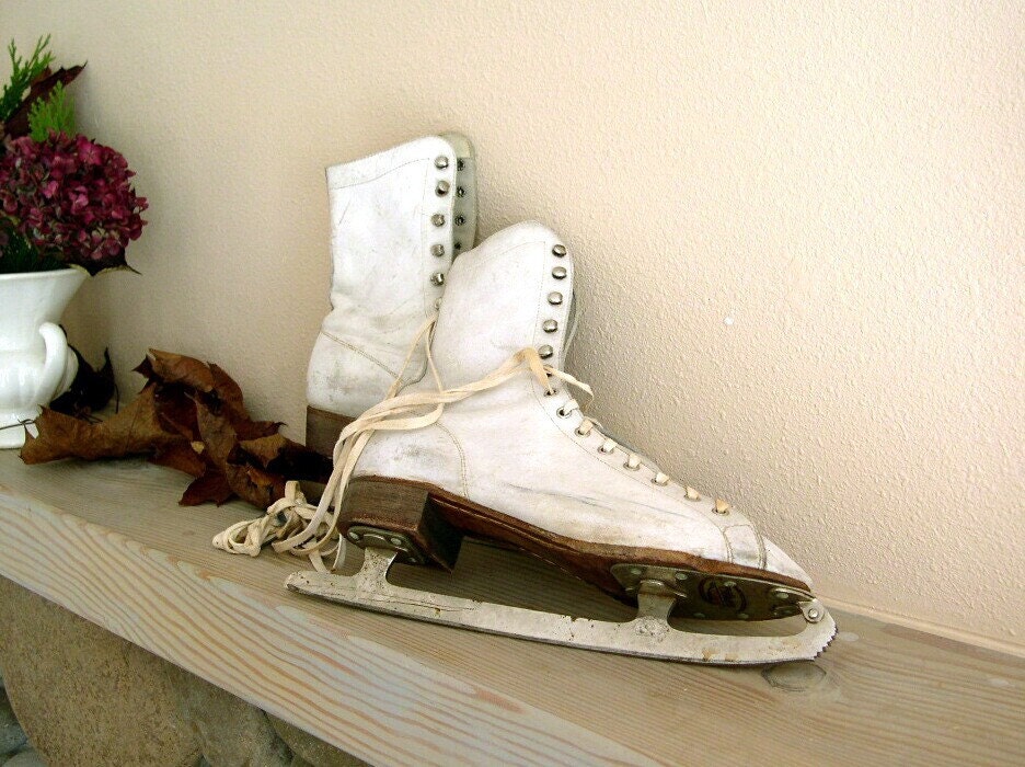 Vintage Ice Skates