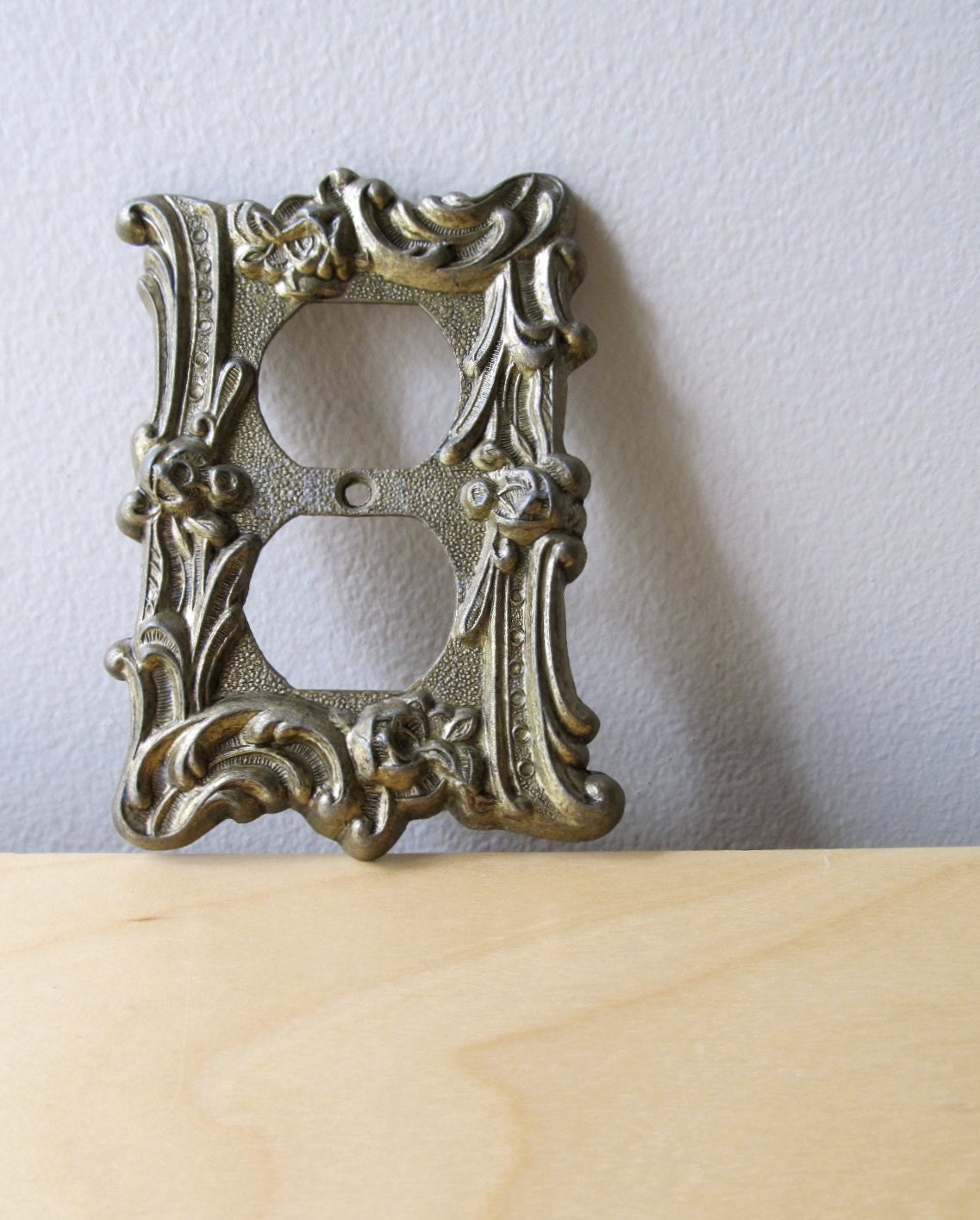 vintage outlet cover, art nouveau style, paris apartment