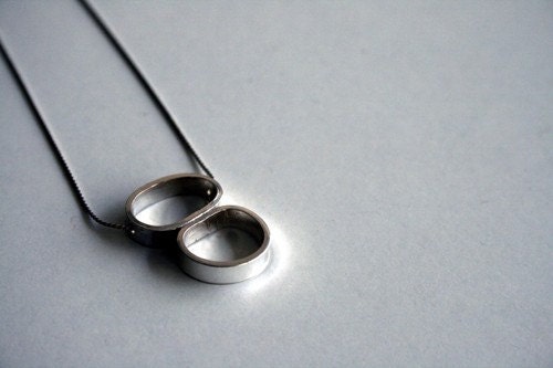 Serra Ovals Necklace