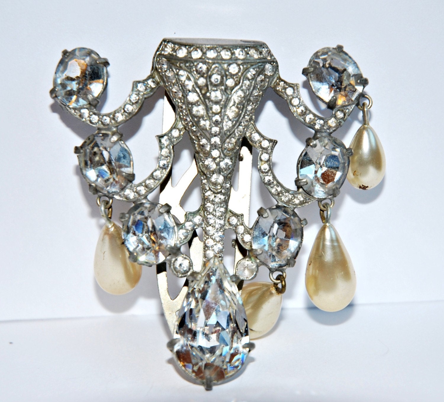 SALE - Eisenberg DRESS CLIP from 1930s or 1940s - Large