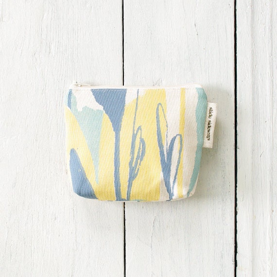 small cotton zip pouch - Meadow