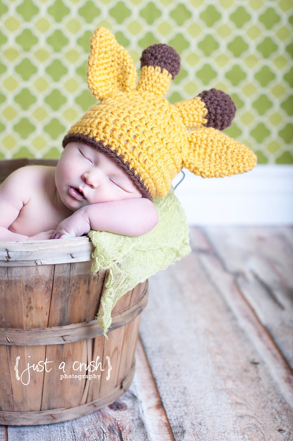 Baby Giraffe Hat, Crochet Giraffe Hat, Baby Animal Hat, Giraffe Hat, 0-3 months, MADE TO ORDER