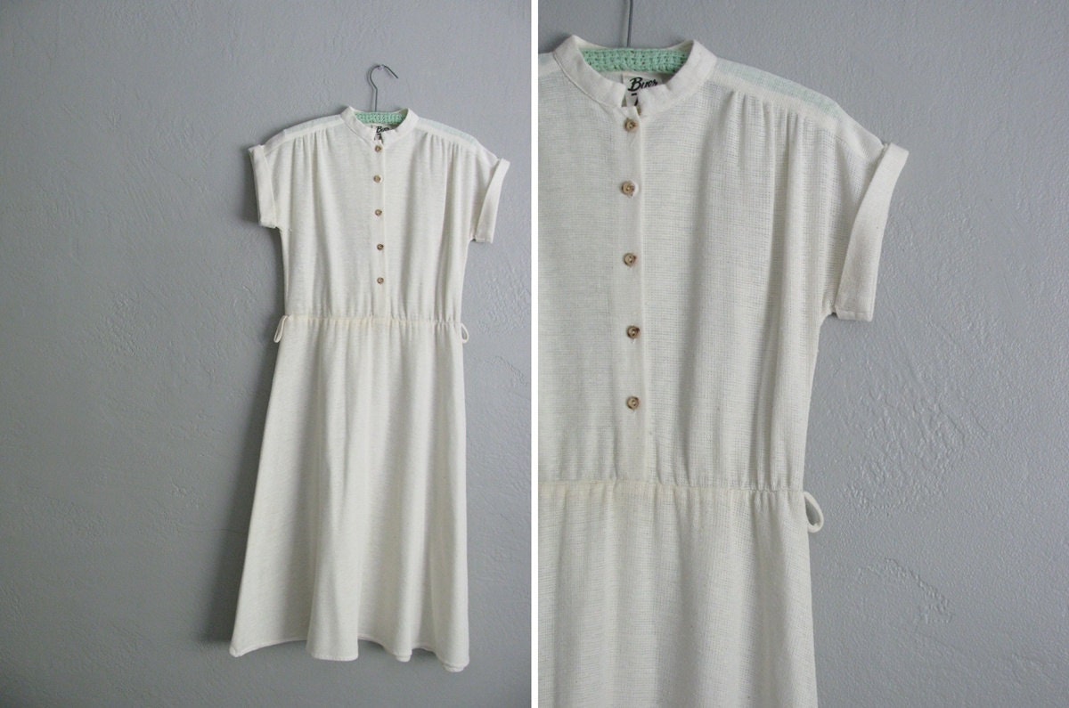 s a l e . vintage '70s MINIMALIST IVORY knit MESH midi dress. size m l.