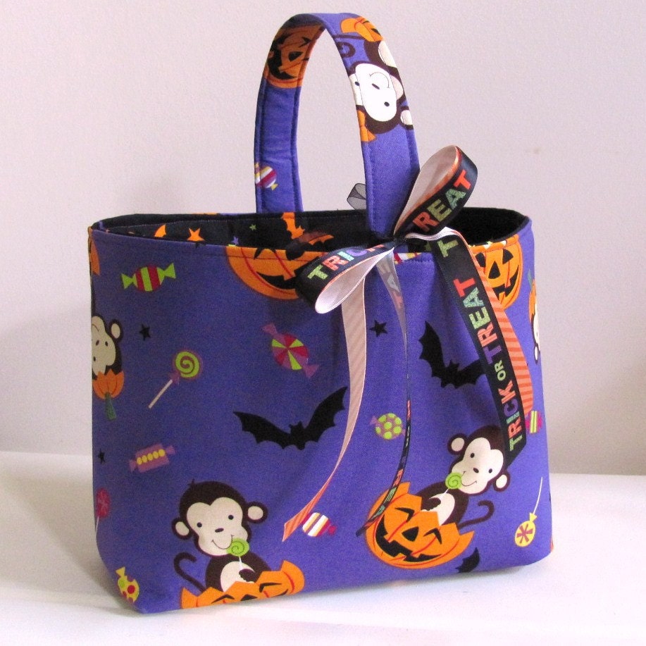 Halloween Treat Bag Trick or Treat Basket-Monkeys with Pumpkins and Candy
