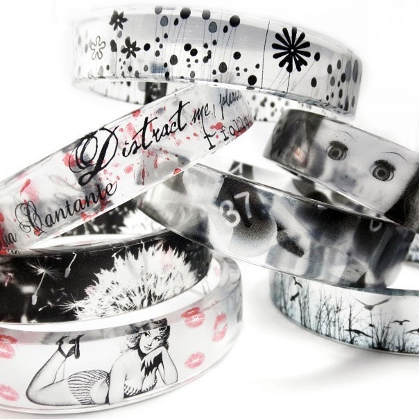 Bangle, bracelet,  resin,Barbed Wire Bats, Resin Bangle Bracelet by BuyMyCrap