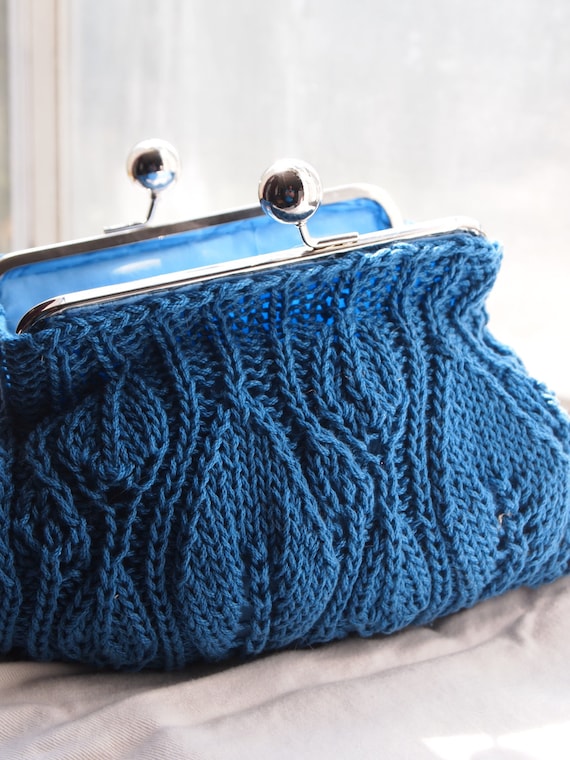 Leafy Clutch PDF Hand Knitting Pattern