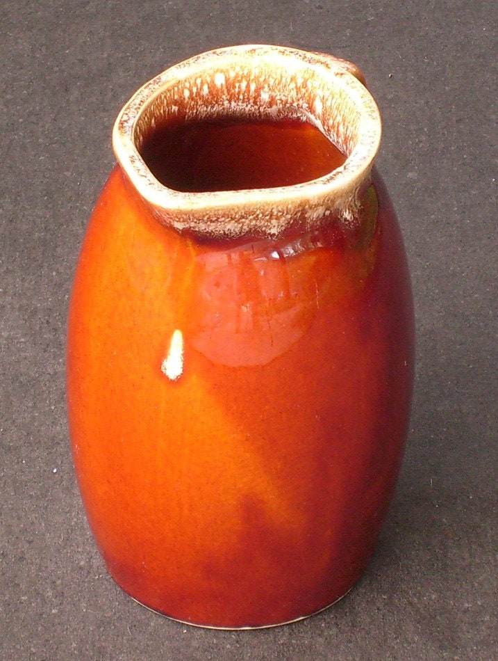 Hull Pitcher Brown Drip Pattern Vintage