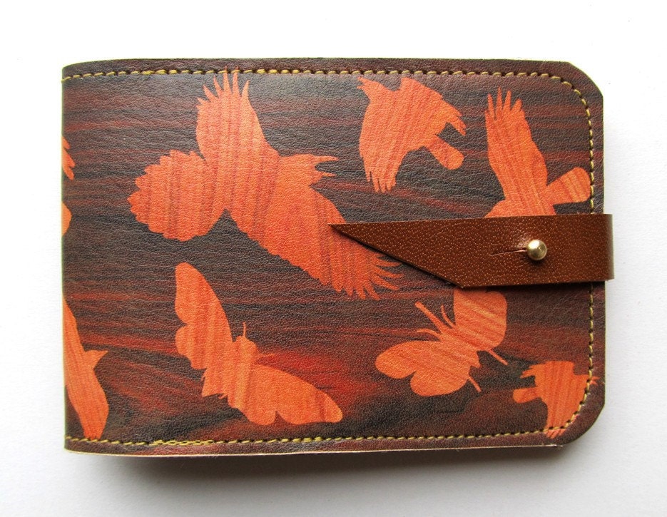 Leather card case/ Oyster card holder - Birds on wood design