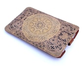Leather iPhone case - Elegant lace design