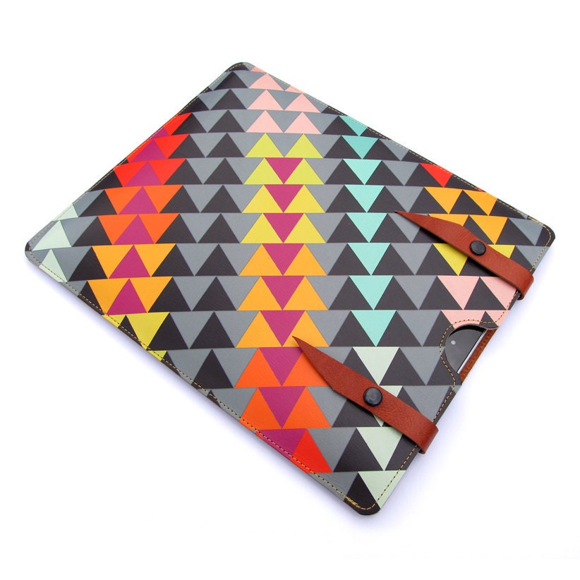 Leather new iPad 3 HD, iPad 2 case - Geometric triangles design