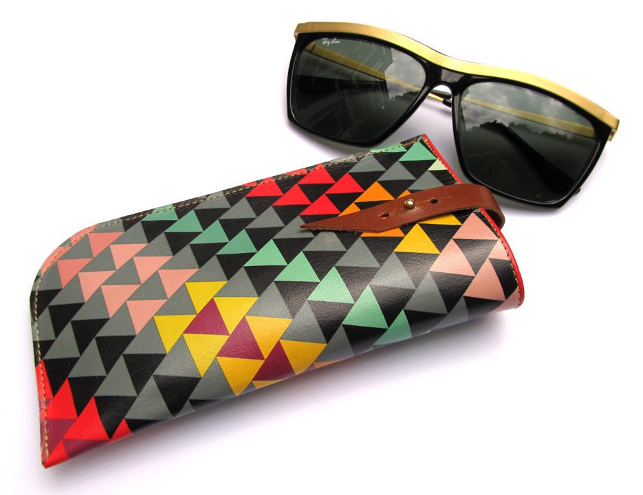 Sunglasses case / eyeglasses case geometric triangles design