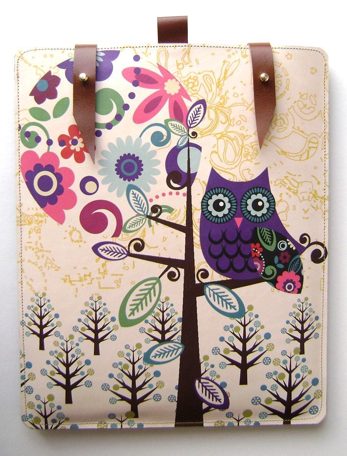 Leather iPad case - Owl and Moon design