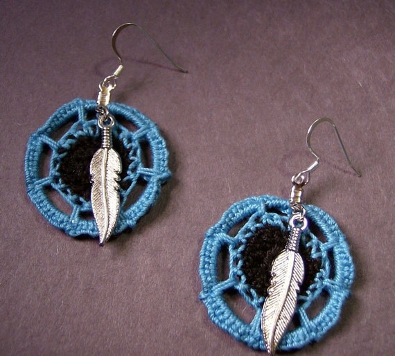 Crochet Dream Catcher Earrings by granniegirt on Etsy