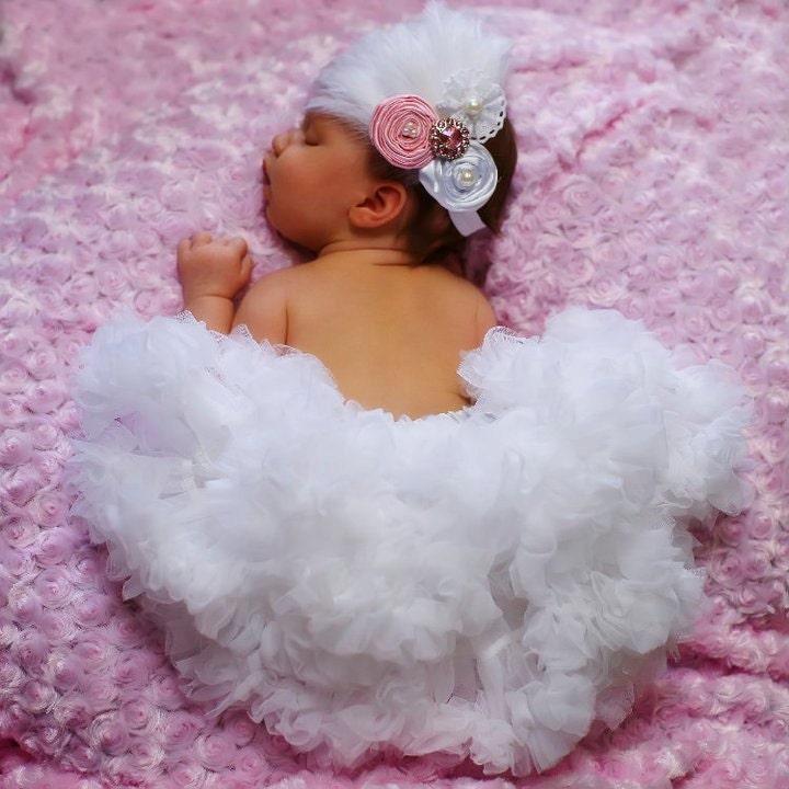 White Pettiskirt and Feather headband.Hair bows Baby bows.. Newborn Petti skirt AND Exotic Headband set..photography prop..christening