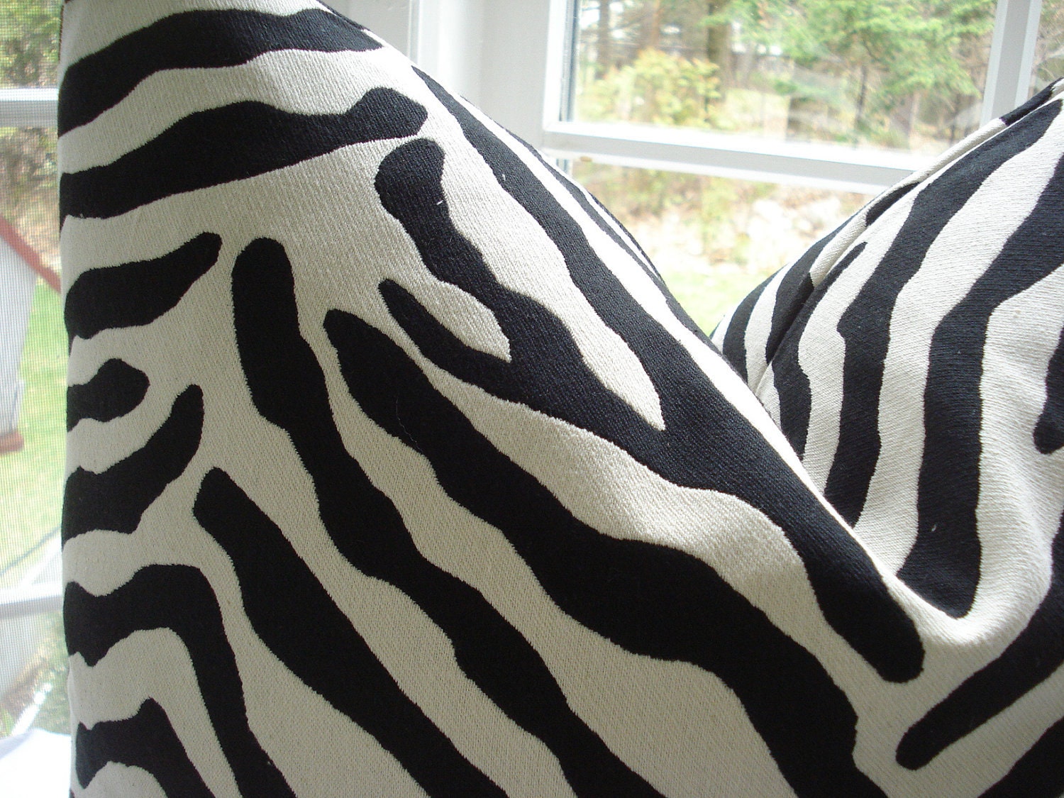HIGH END -Designer Decorative Pillow Cover 18 20 22 " Sq.-- Zebra Print -Animal Print  Throw / Toss / Accent Pillow - Black/Cream
