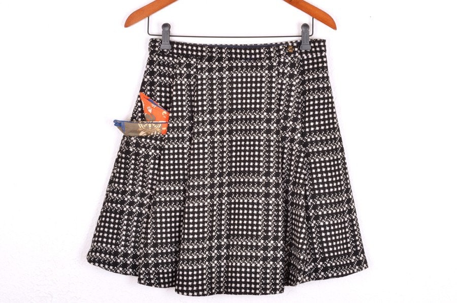 Japan Earthquake Relief SALE KANARO Tuck skirt/ Italian wool/ Medium