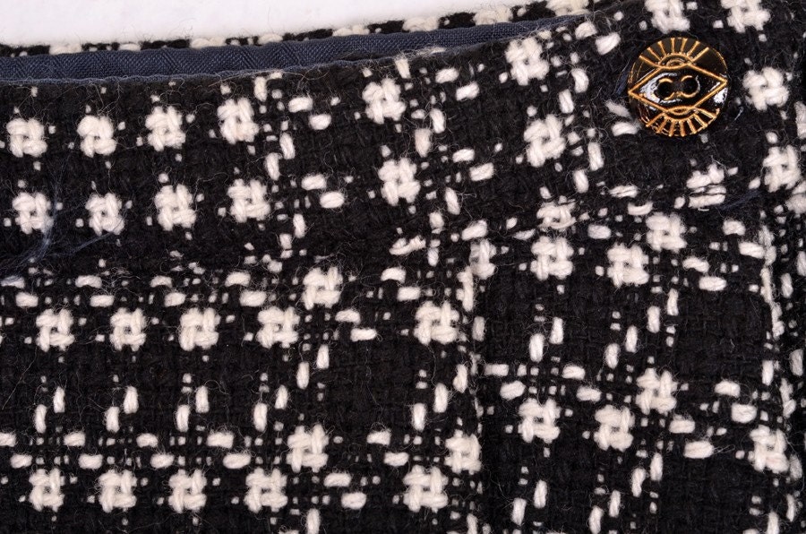 Japan Earthquake Relief SALE KANARO Tuck skirt/ Italian wool/ Medium