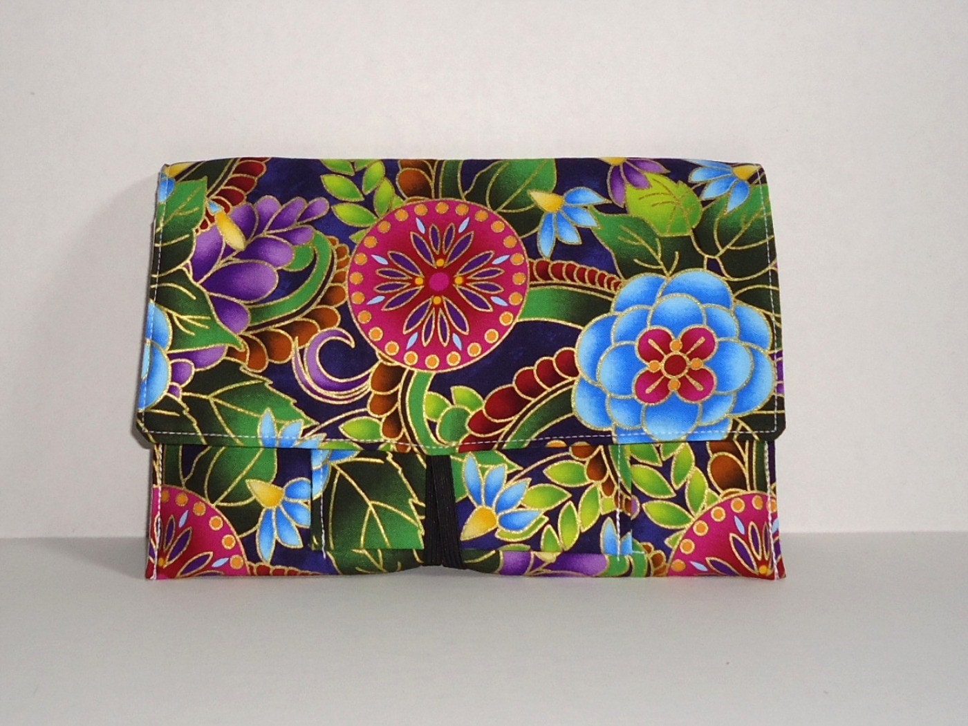 FREE Shipping - Elegant Floral Deluxe Shopping Cart Coupon Organizer