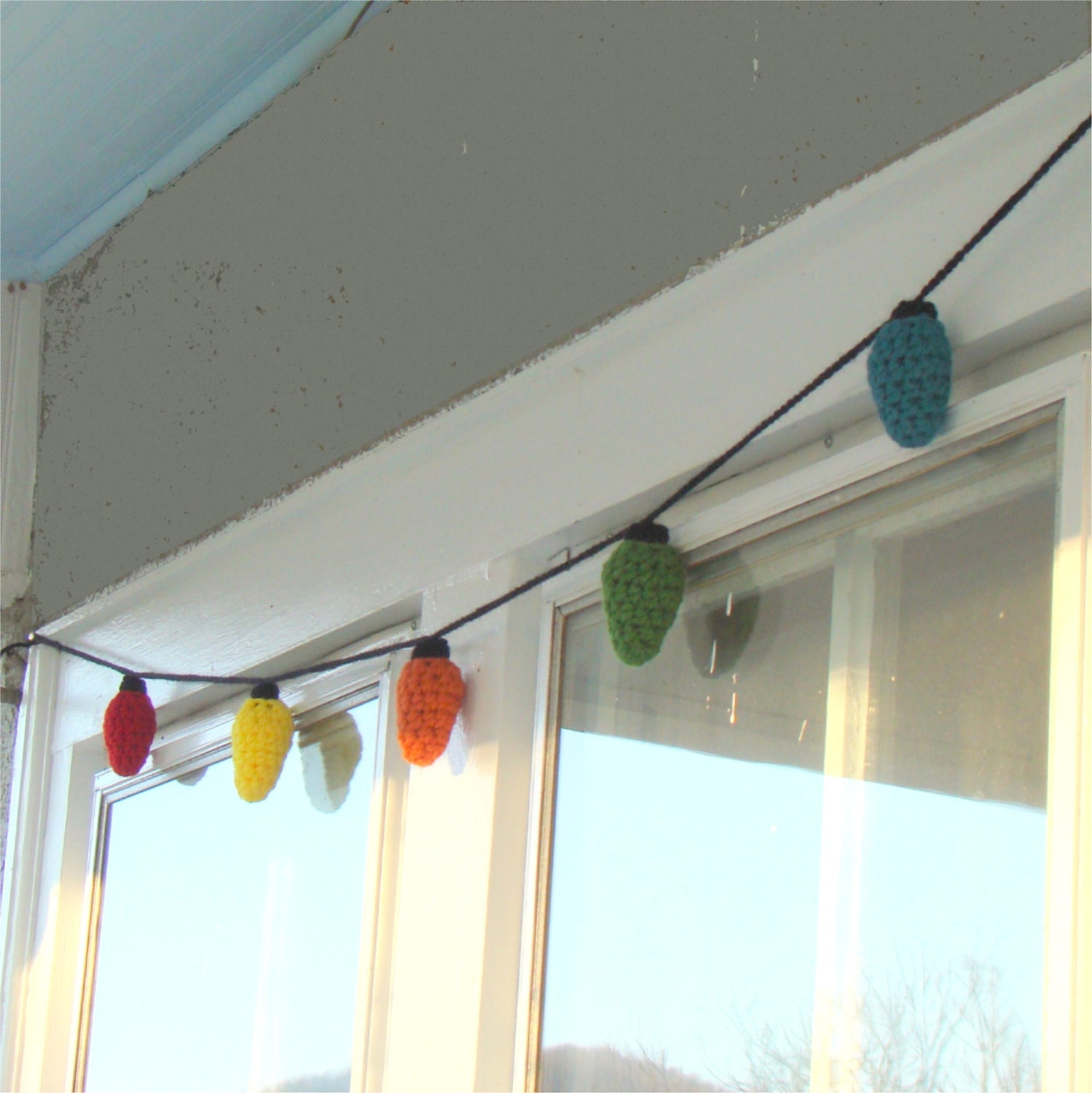 Christmas Lights Garland Crochet Pattern with 3 size Bulbs INSTANT DOWNLOAD