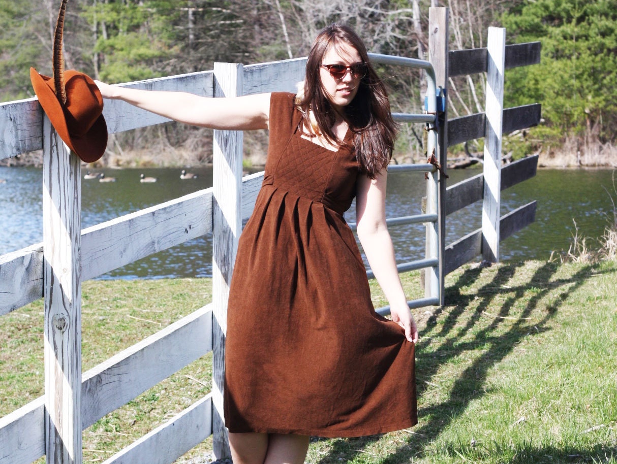 the cattail dress. 70s bohemian style. size Large.