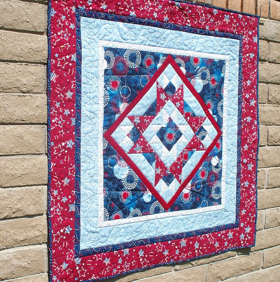Patriotic Quilt Wall Hanging or Table Topper Quilts of Valor