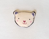 Happy Bear Brooch Handpainted - Bau bau bear - Cute art brooch in cotton - teconlene