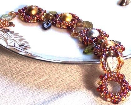 Art Deco Beaded Bracelet in Precious Metal Colors