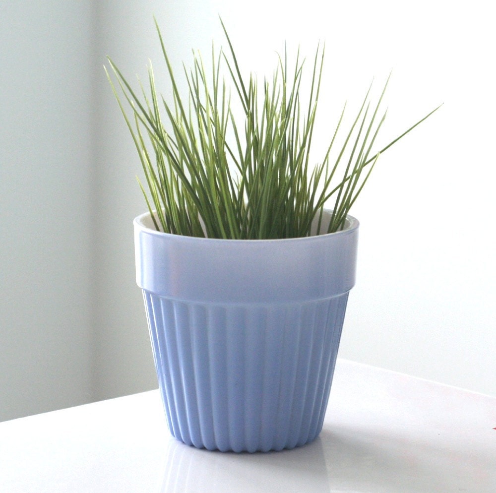 Blue Hazel Atlas Flower Pot