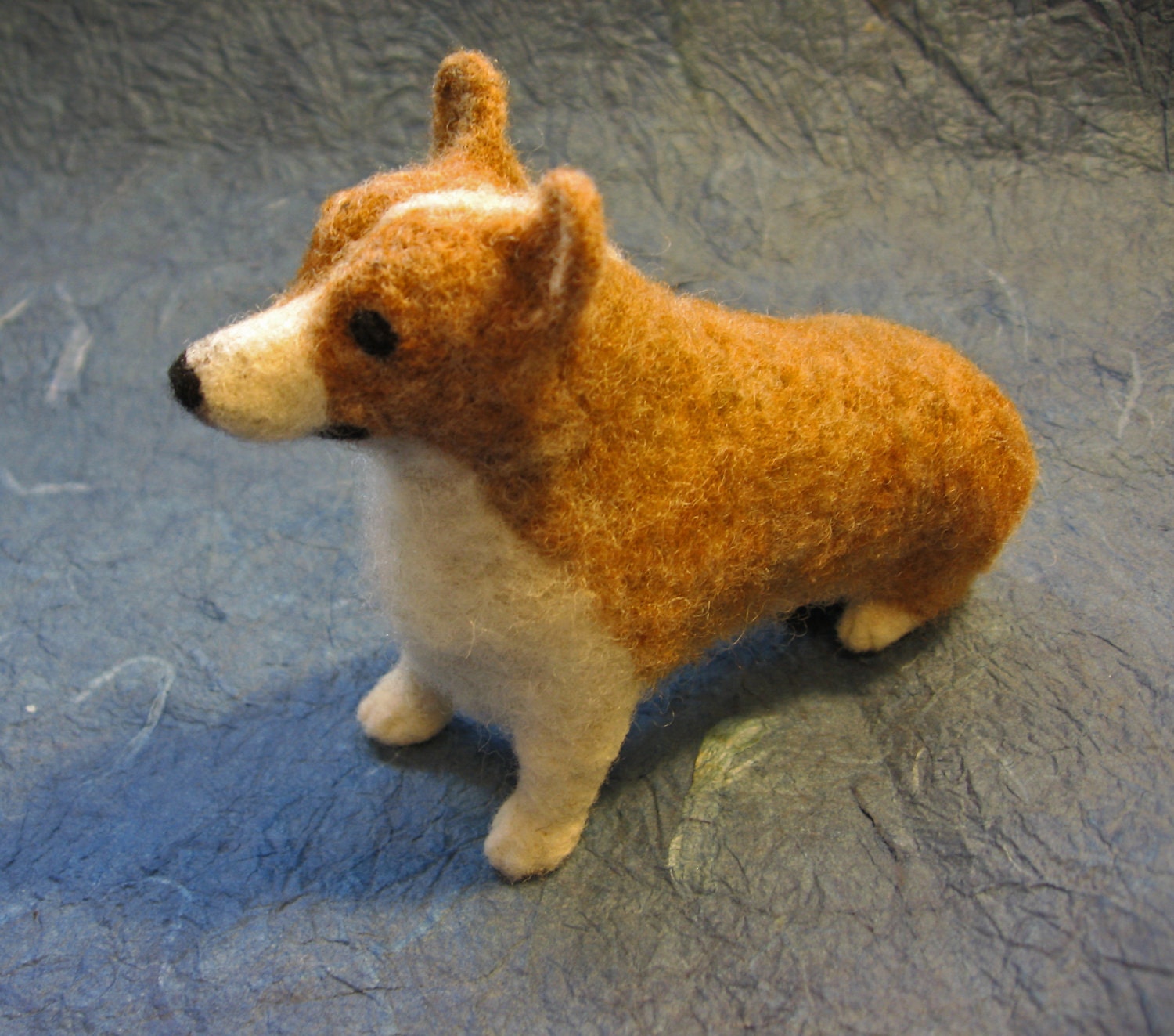 Needle Felted Custom Dog Portrait: OOAK Sculpture, Corgi