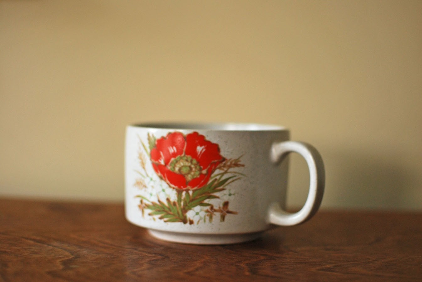 Red Poppy Stoneware Mug