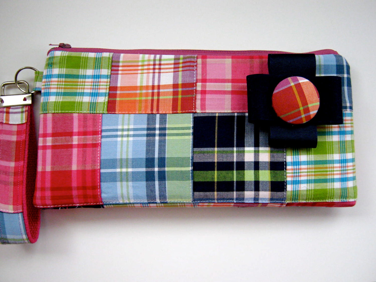 Preppy Wristlet Wallet Clutch - Pink Plaid Summer Fashion