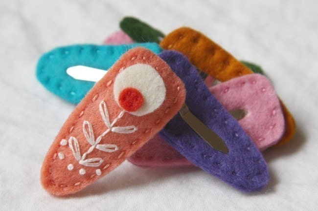 FREE SHIPPING - Modern Bean Hair Clip - Tea Rose Dot Flower - Baby Hair Clip, Toddler Hair Clip, Big Girl Hair Clip