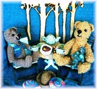 Crocheted Teddy Bears Collection of Patterns by Noreen Crone-Findlay