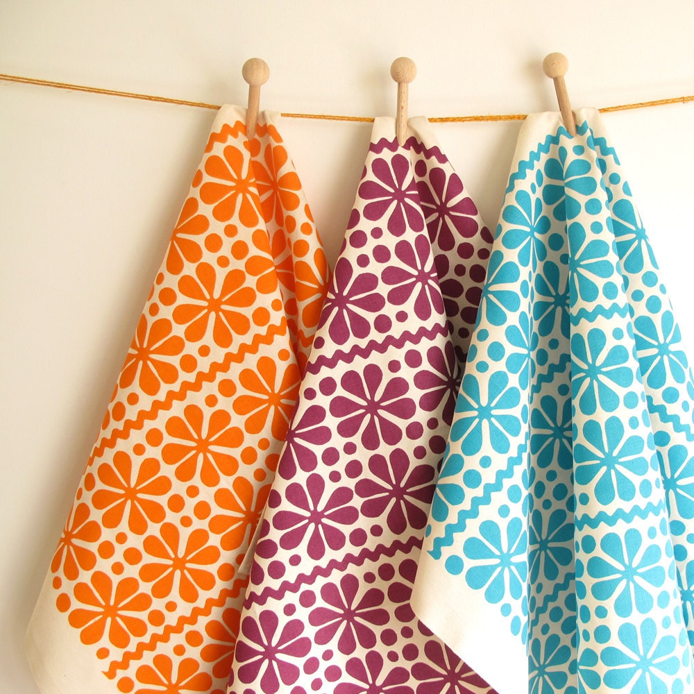 Set of 2 Tea Towels in Parade, choice of colours