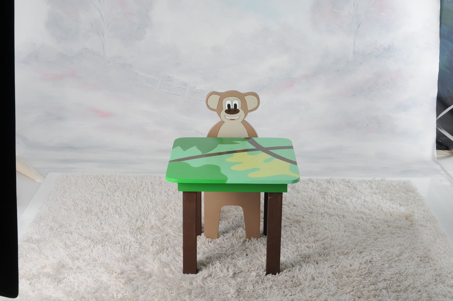 NEW - iChart Safari Kids Table and Chair Set with 1 Animal Chair