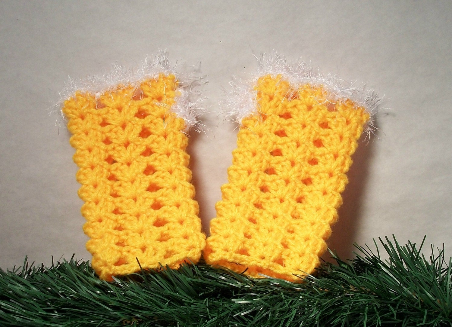 Wrist Warmers. Fun fur, variety of colors, handmade, washable, women, men, kids, clothing. Pick your favorite.