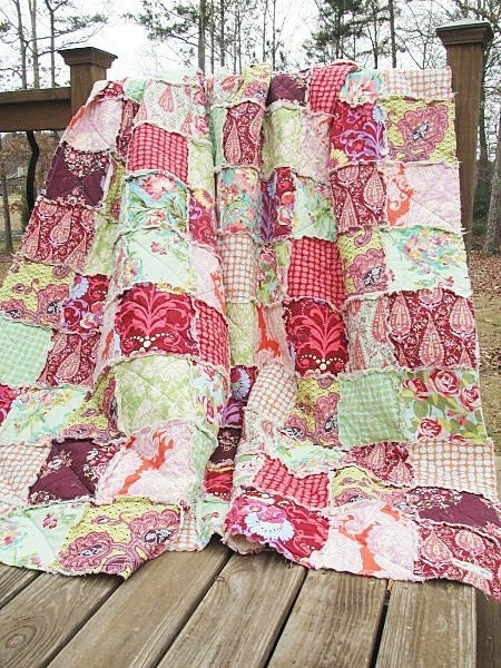 Full Size Rag Quilt, Love in Heart, ALL NATURAL, fresh modern handmade bedding