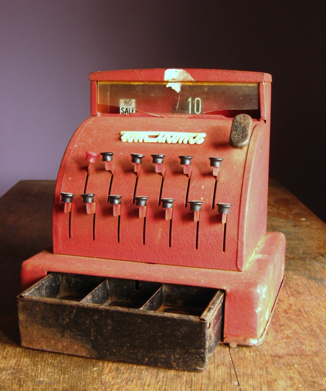 Vintage Red Toy Cash Register .. Tom Thumb