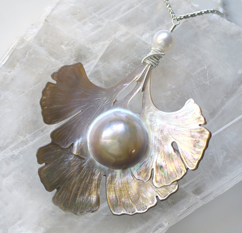 White Long Statement Necklace Carved Mabe Pearl Ginkgo Leaf Sterling Silver - Shinsei