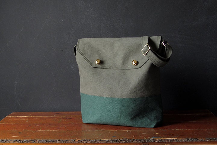 the HAVERSACK. olive and forest green brushed canvas.