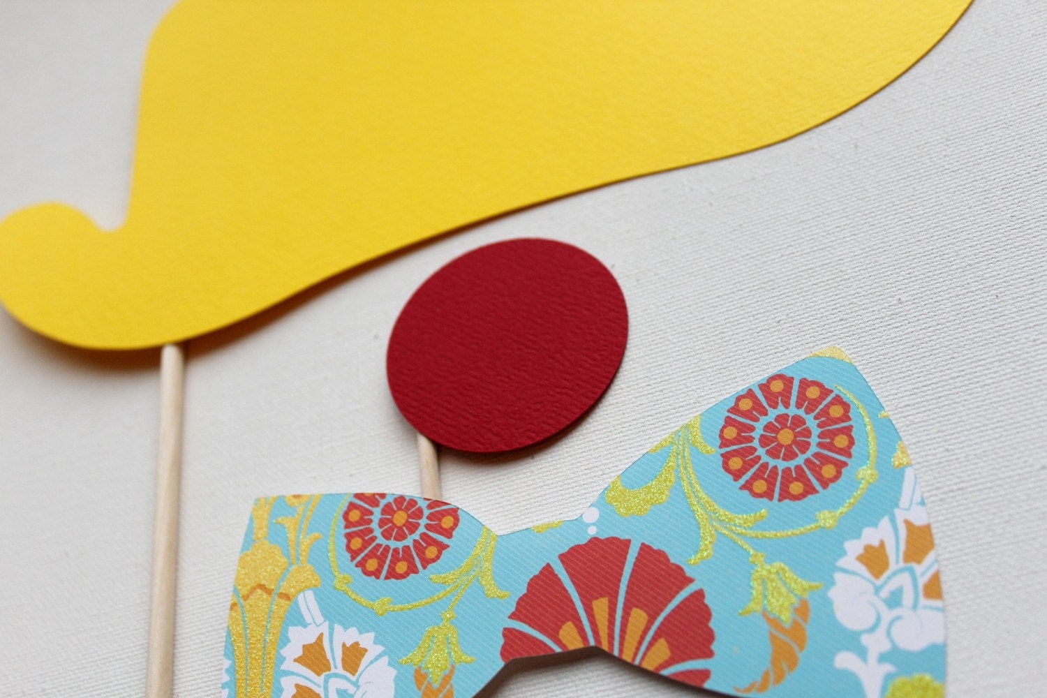 Circus Clown Photobooth Props on a Stick. Photo Booth Props - Carival Parties, Birthdays, Weddings, - Photobooth Props