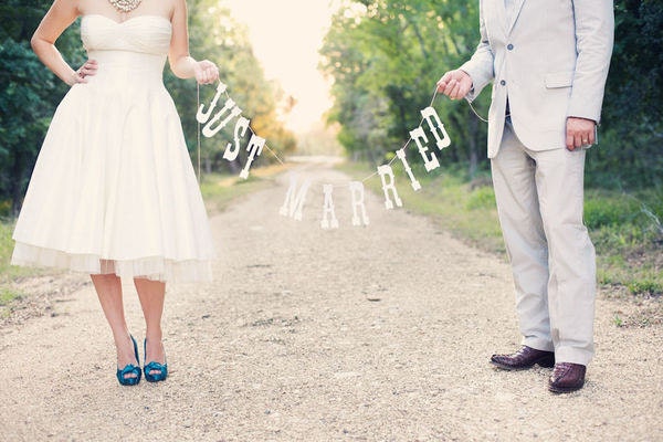 Just Married Banner. Wedding Photo Prop.  Photo Booth, Photobooth, Photo Prop
